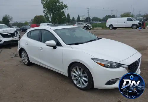2017 MAZDA MAZDA3 GRAND TOURING